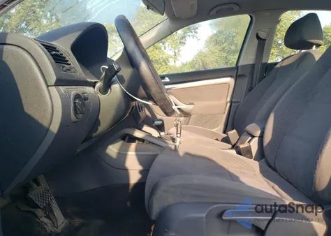 2007 Volkswagen Jetta 2.5 z USA, uszkodzony, nr VIN 3VWPF71K97M142454